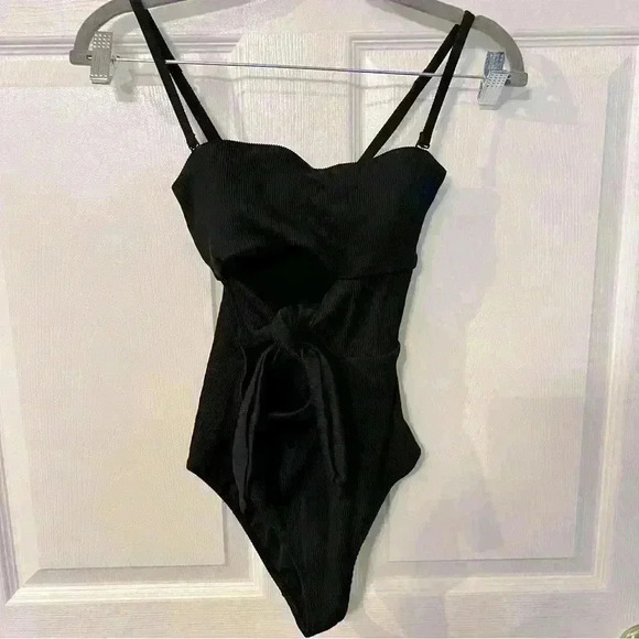 Aerie Real Good One Piece Full Coverage Bathing suit Cut Out Ribbed Size XS - Picture 1 of 5